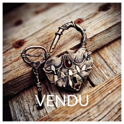 Pendentif "Libéré par l'amour"