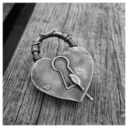 2 Pendentifs Cadenas et clef "A cœur ouvert"