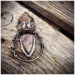 pendentif coffre "Au cœur de l'aube"