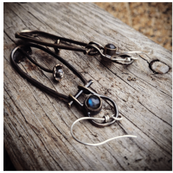 Boucles “Jardin suspendu” labradorite