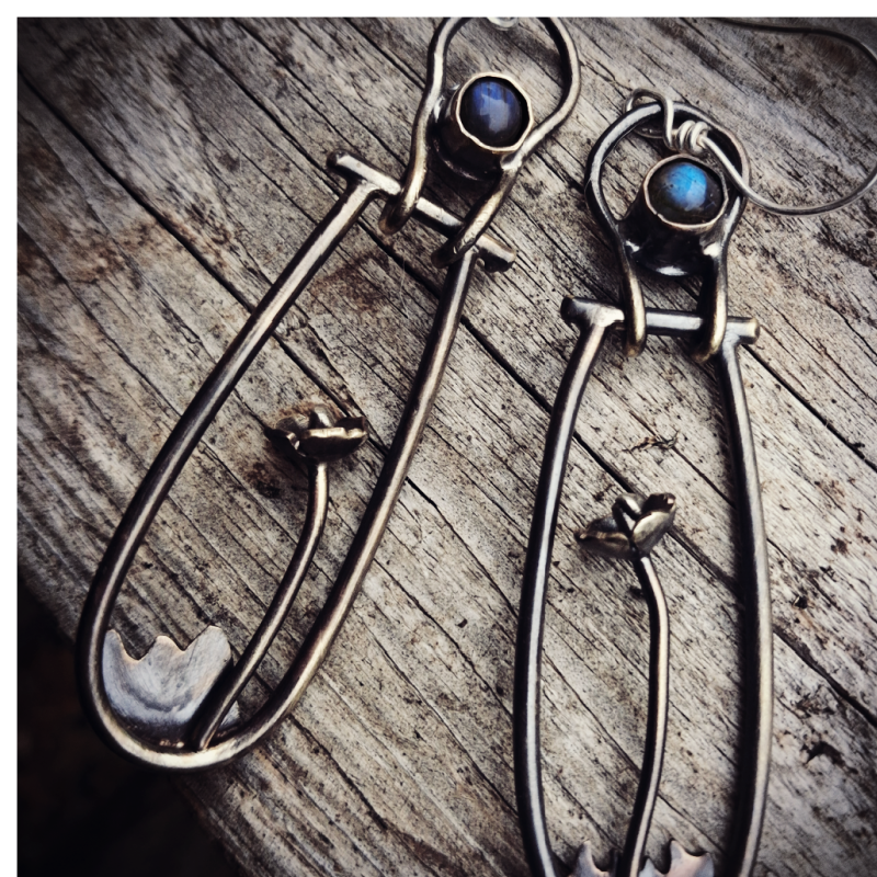 Boucles “Jardin suspendu” labradorite