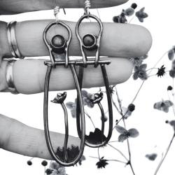 Boucles “Jardin suspendu” labradorite