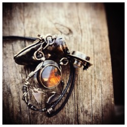 Pendentif "Et la lumière fut"