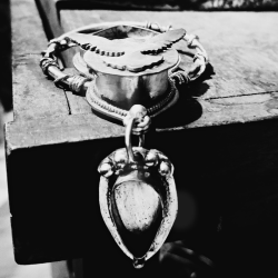 Pendentif coffre "Promesses"