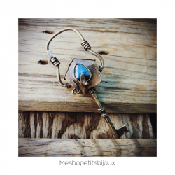 Pendentif coffre "La maison aux oiseaux"